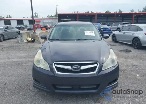 2010 Subaru Legacy 2.5I Limited из США, поврежденный, VIN 4S3BMBK63A3217679